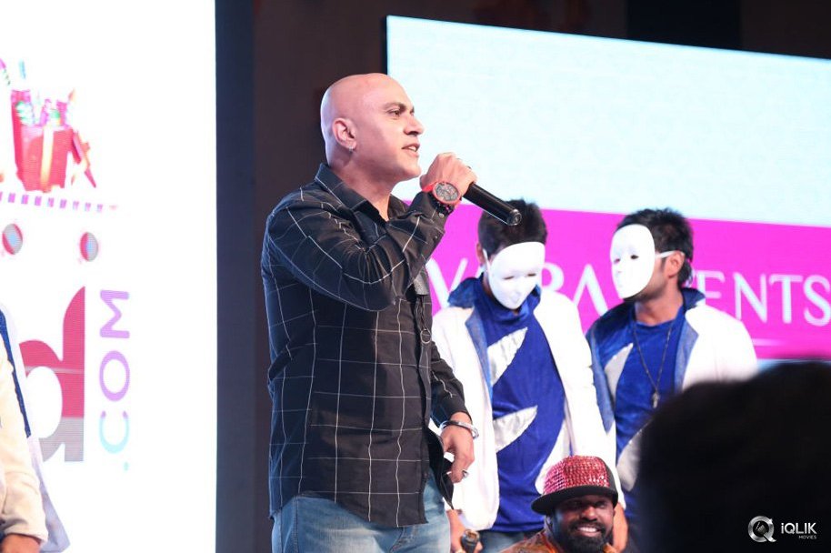 Shankarabharanam-Movie-Audio-Launch